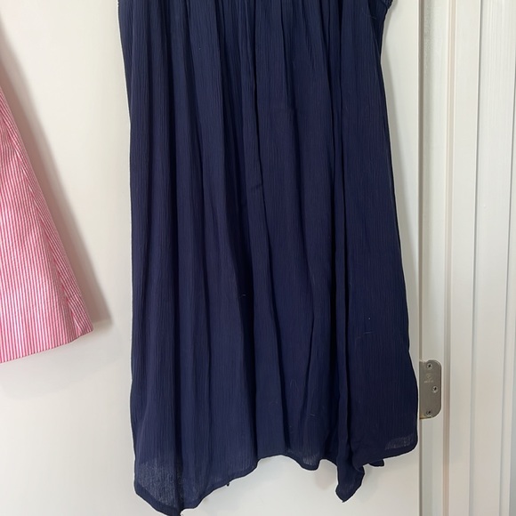 Linen dress - Picture 2 of 3